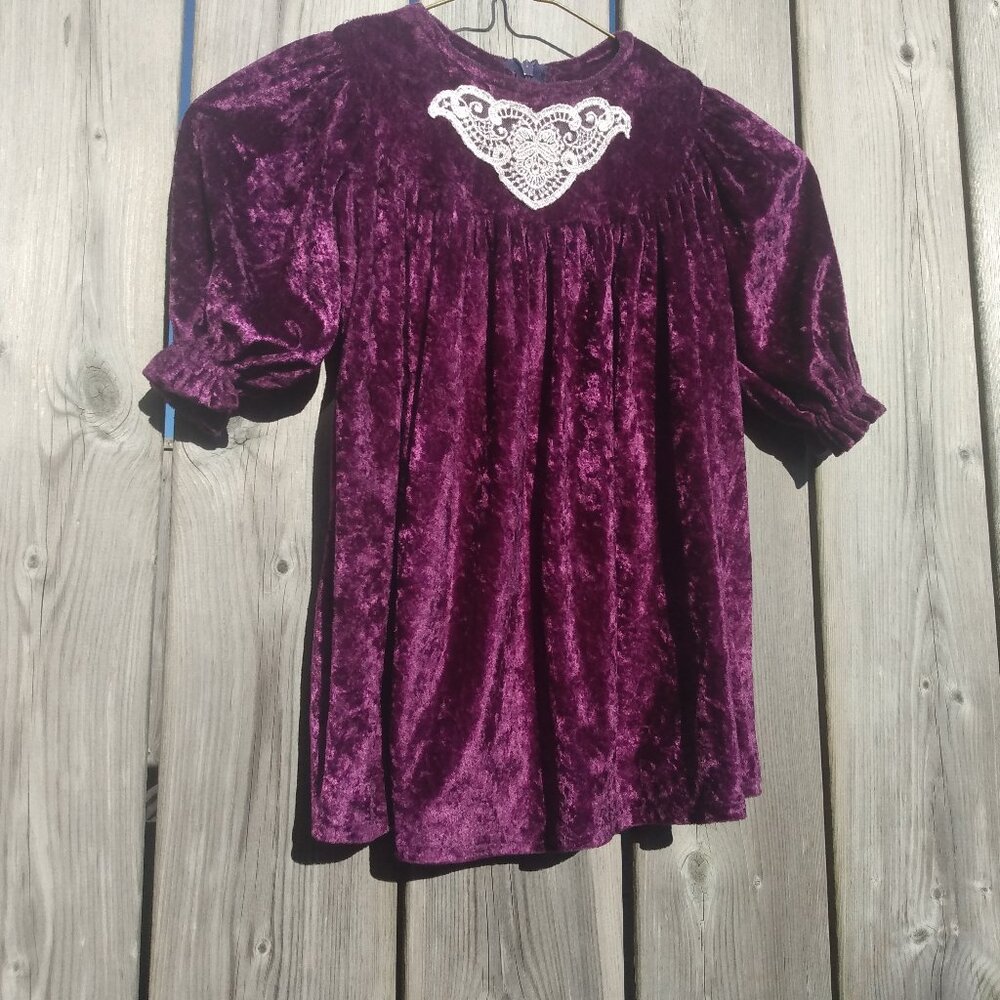 Vintage Baby Girls Dress Purple Crushed Velour Lace Applique
